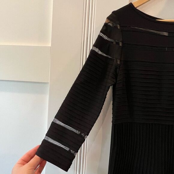 Tadashi Shoji Mesh Illusion Stripe Fit &
Flare Dress Black 3/4 Sleeves Size XS - Picture 6 of 16